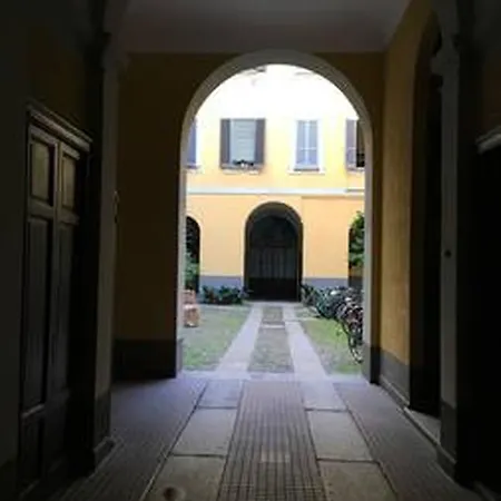 Valerie House *